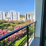 Idyll Homes The Penthouse Apartamento *