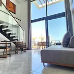 Idyll Homes The Penthouse Apartamento