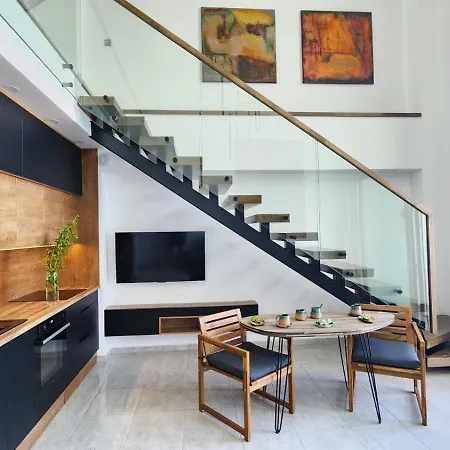 شقة Idyll Homes The Penthouse *