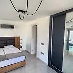 Idyll Homes The Penthouse *