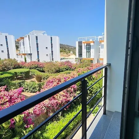 Idyll Homes The Penthouse Apartman *