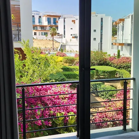 Idyll Homes The Penthouse 公寓 Avdhellero