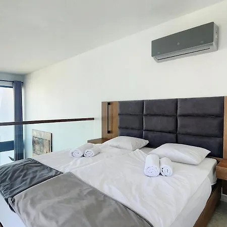 アパート Idyll Homes The Penthouse