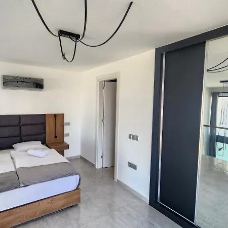 Idyll Homes The Penthouse *