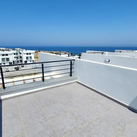 Idyll Homes The Penthouse * Avdhellero