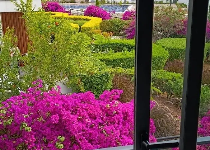 Idyll Homes The Penthouse * Avdhellero