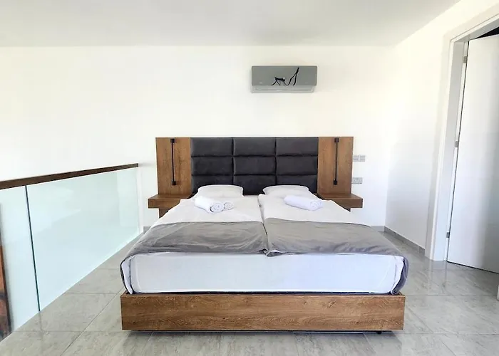 Idyll Homes The Penthouse Avdhellero