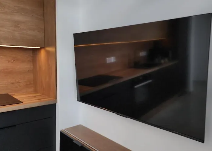 Idyll Homes The Penthouse Apartment *