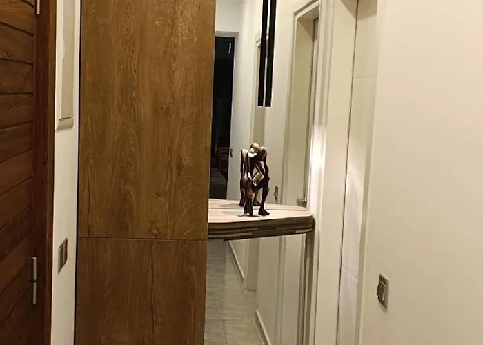 Apartment Idyll Homes The Penthouse Avdhellero